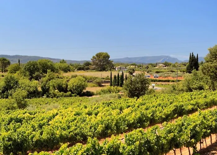 Sublime Loft En Triplex Avec Tropezienne, Provence